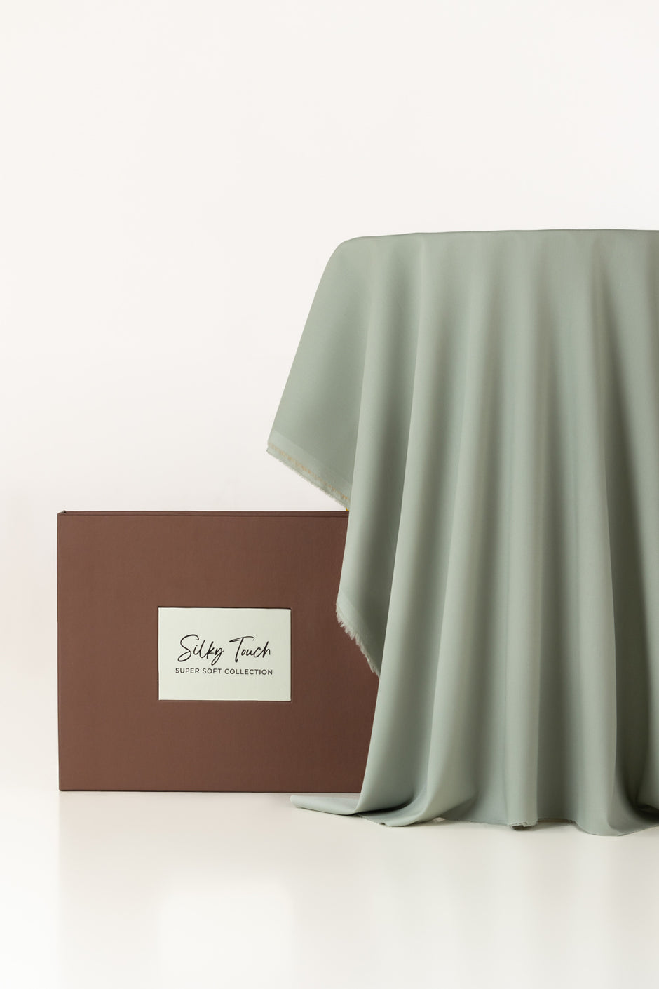 Tanabana Royal HMB 01 Unstitched Fabric Cotton with Gift Box