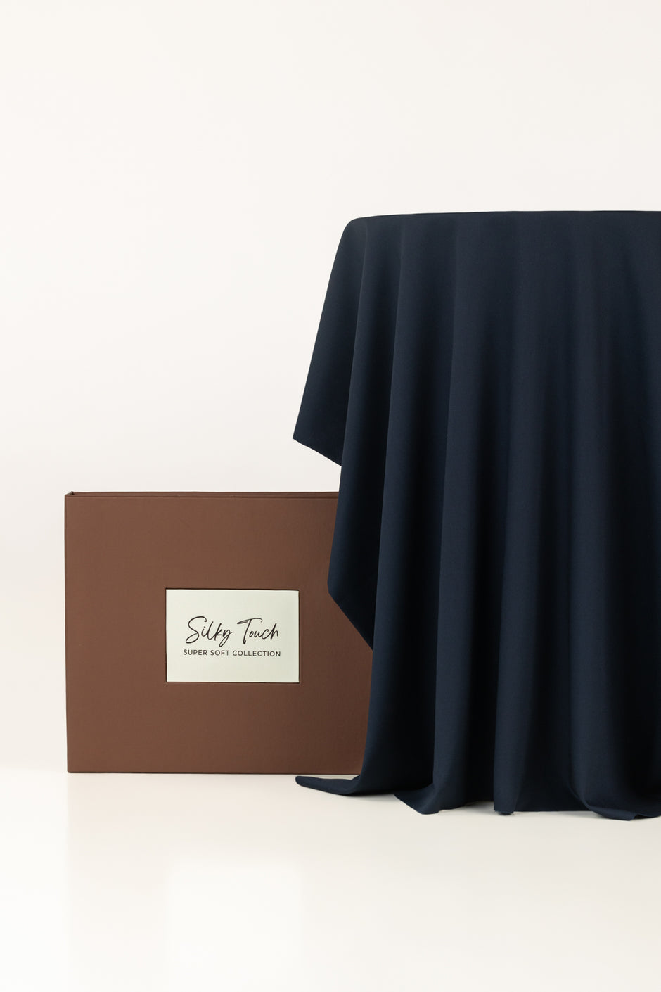 Tanabana Royal HMB 04 Unstitched Fabric Cotton with Gift Box