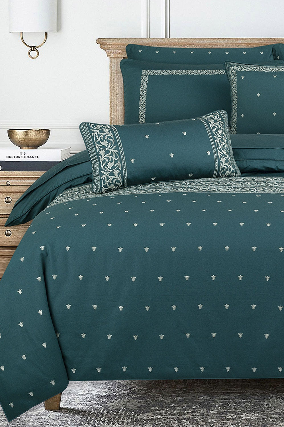 Teal Green T-400 Embroidered Quilt Cover Set