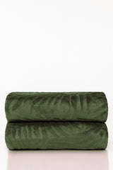 AW24-Thyme Embossed Single Ply Fleece Throw