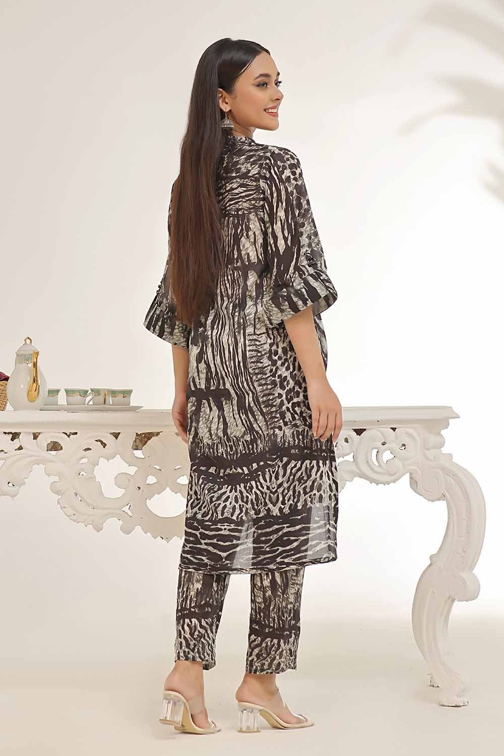2 Piece Unstitched Lawn Suit