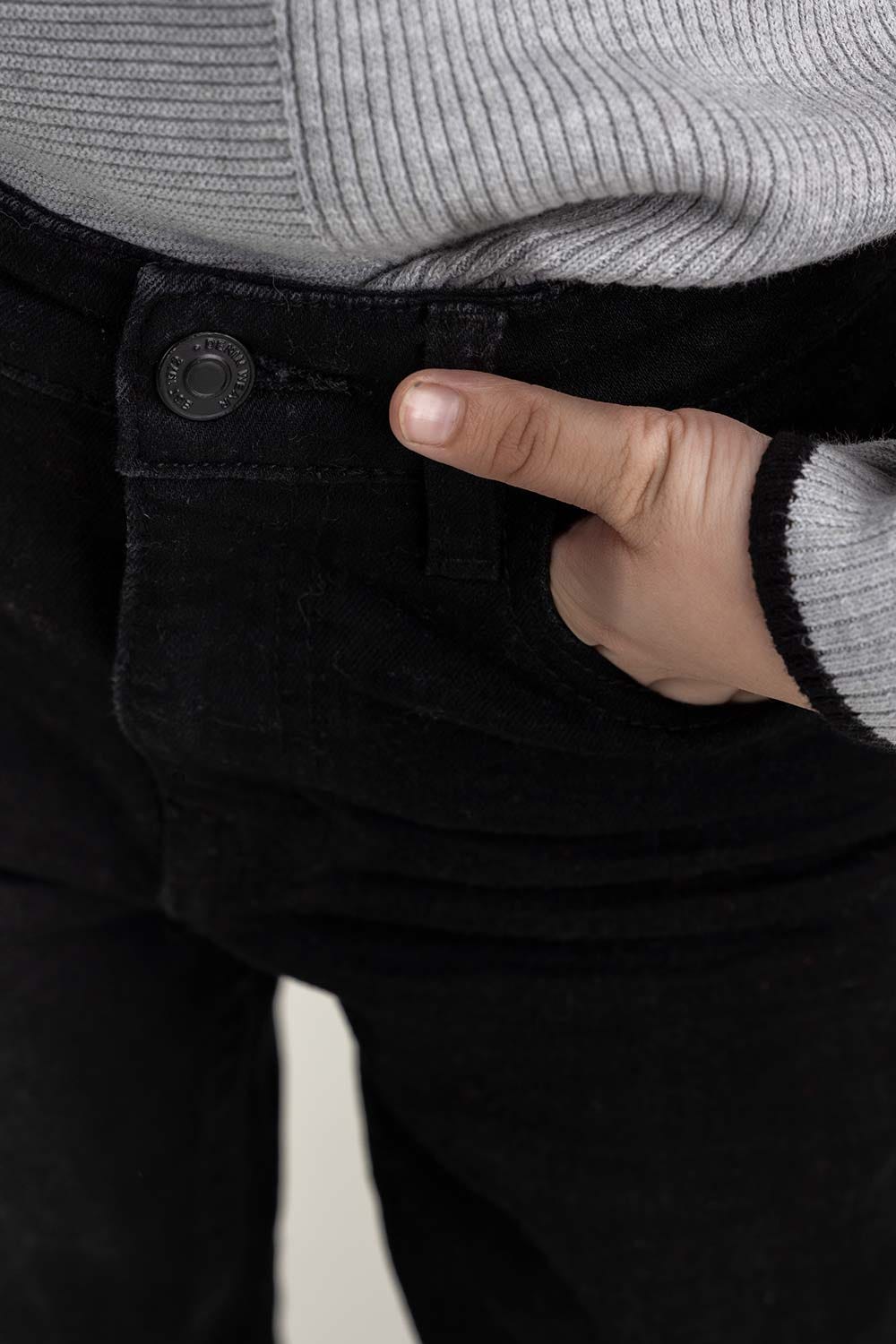 Toddler Boy Charcoal Jeans With An Adjustable Inner Waistband 224-321-009