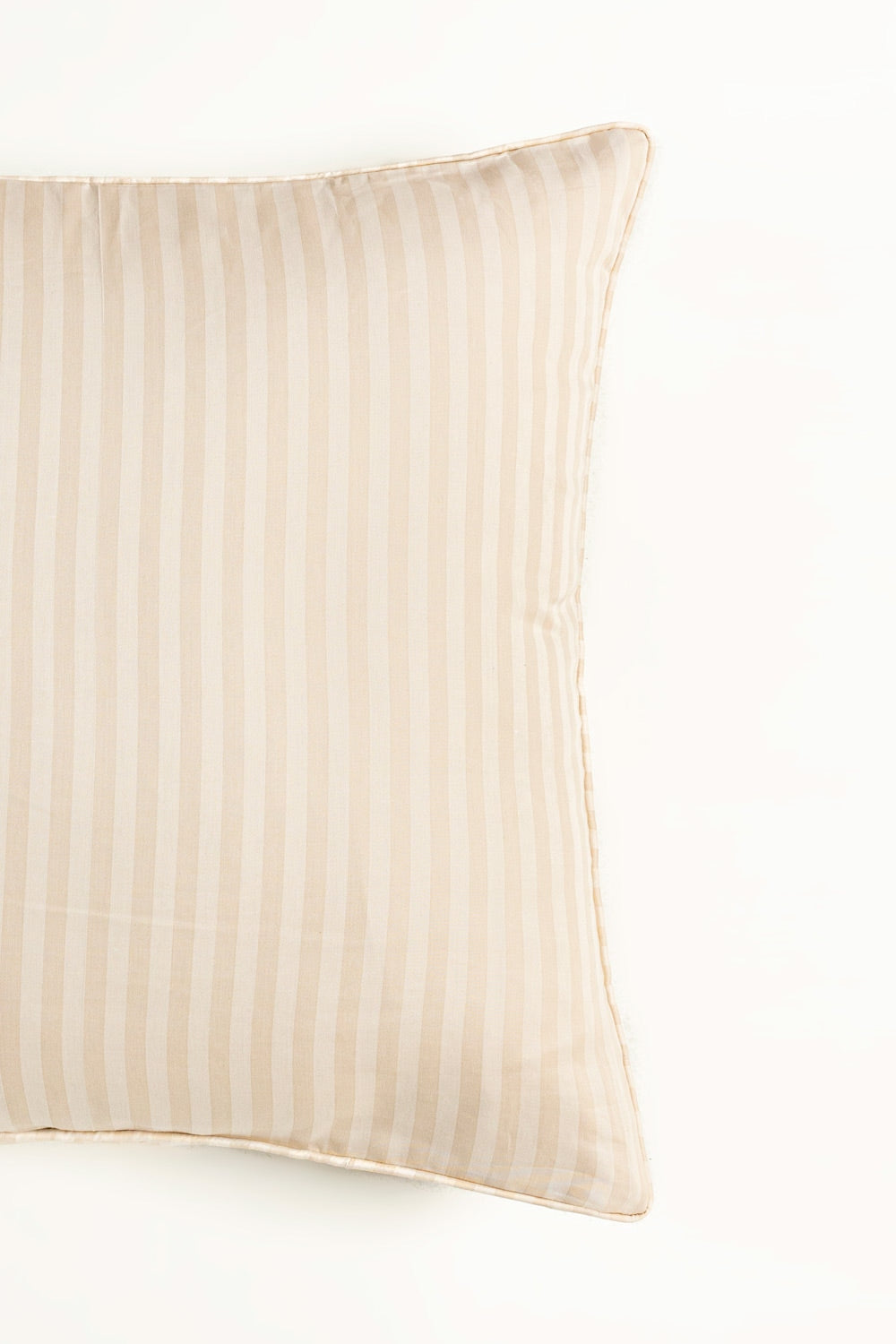 Tulip T-200 Euro Sham Cushion Cover