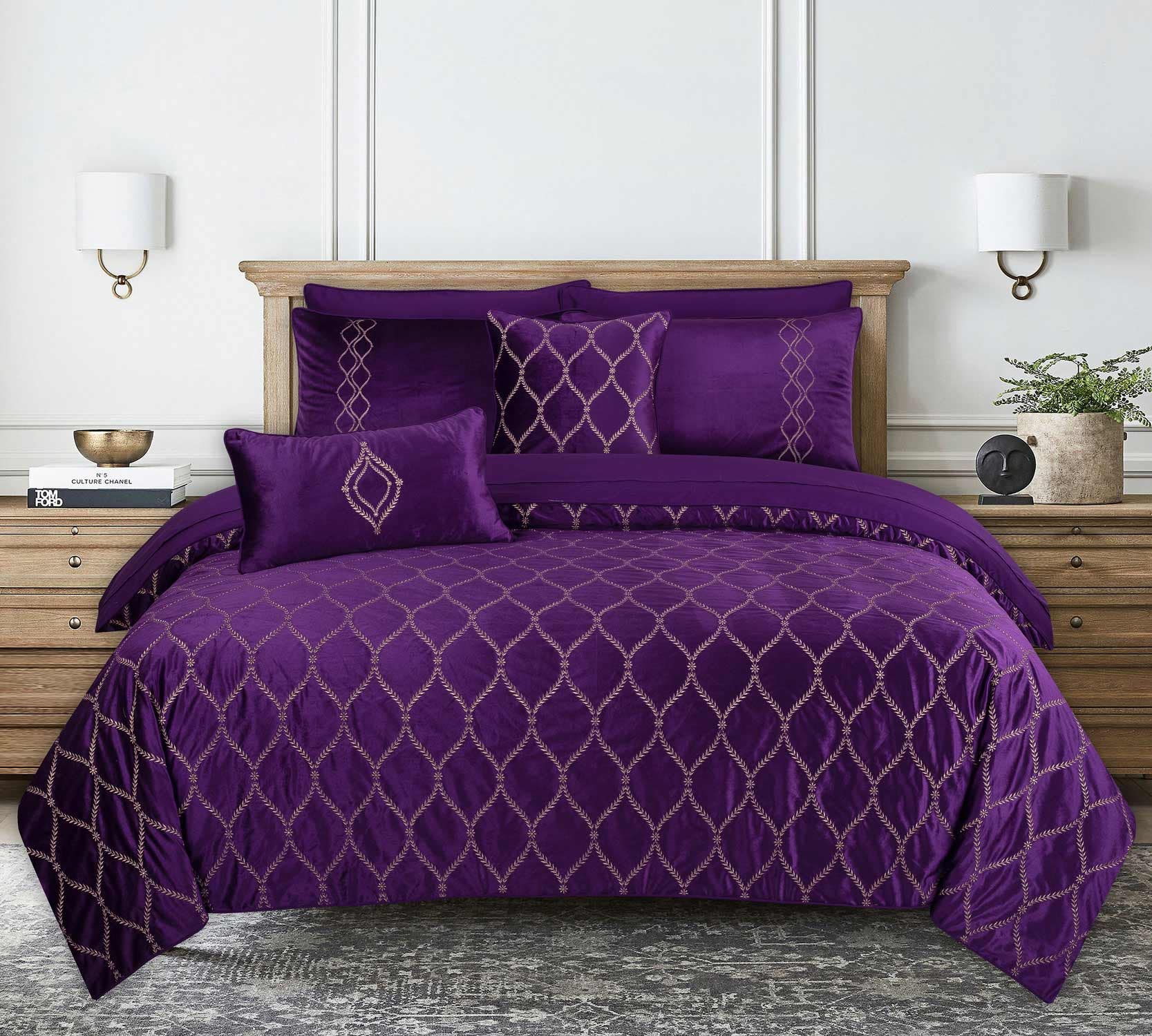 VB-003 Velvet Complete Bed Set