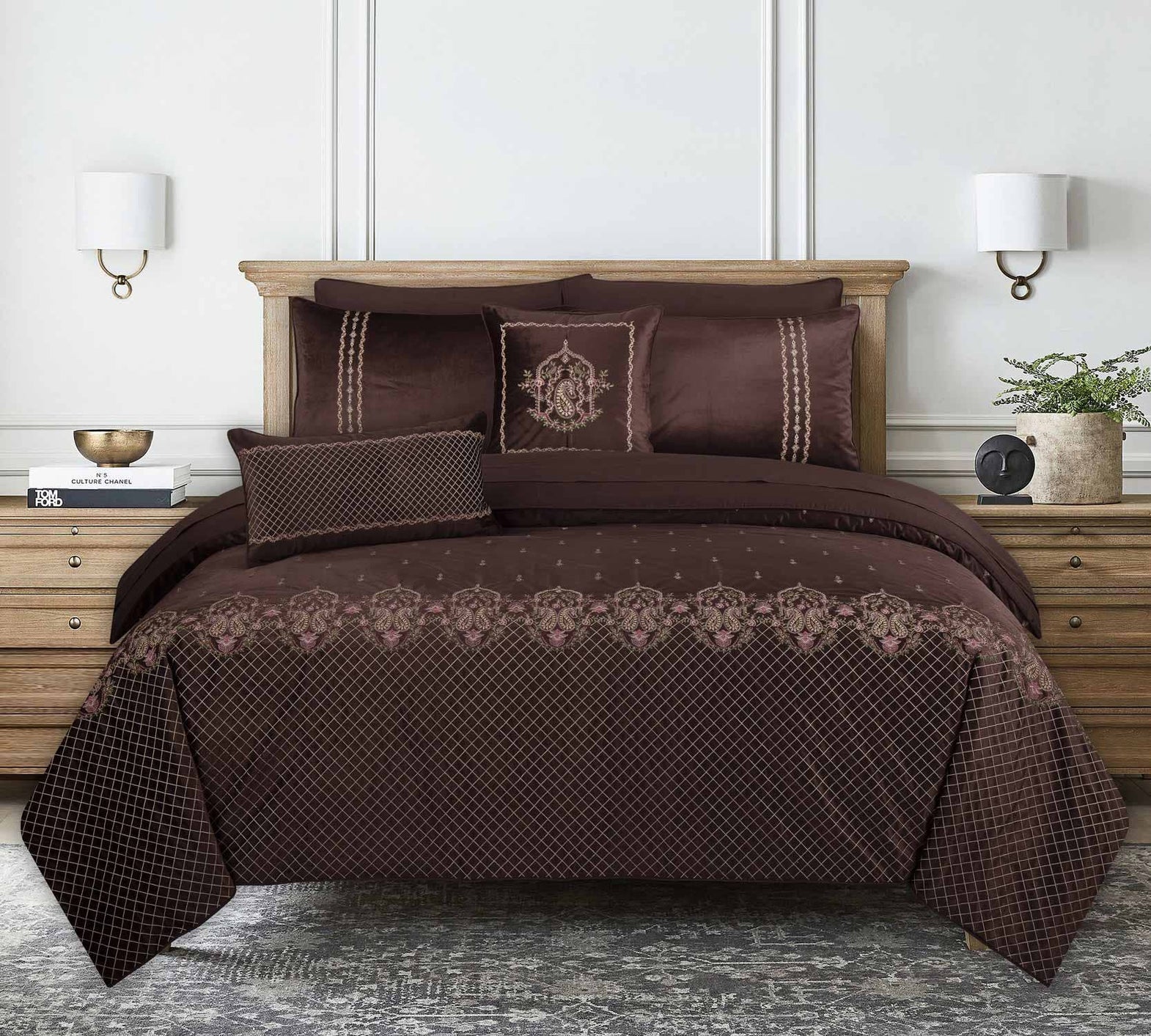 VB-004 Velvet Complete Bed Set