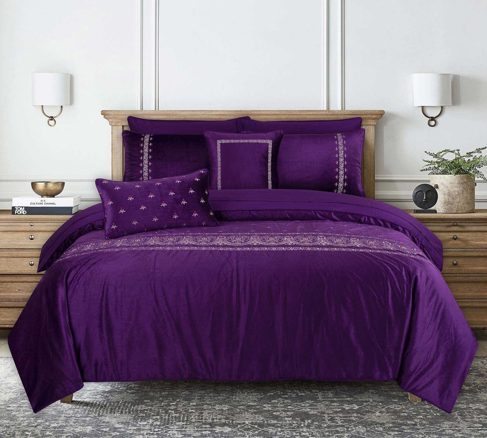 VB-005 Velvet Complete Bed Set