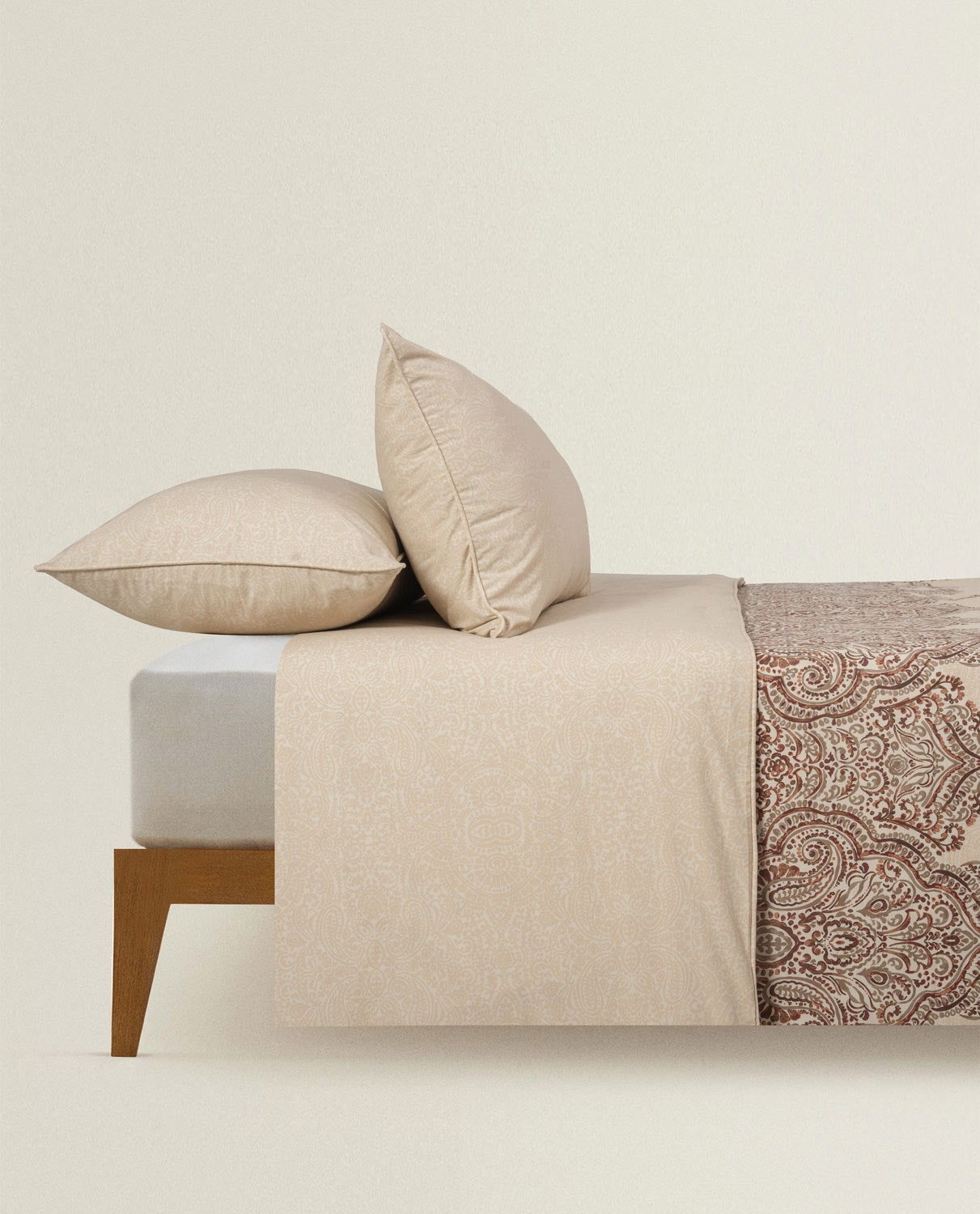 Vintage Damask T-150 Quilt Cover Set