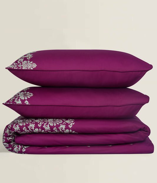 Vivid ViolaT-400 Embroidered Quilt Cover Set