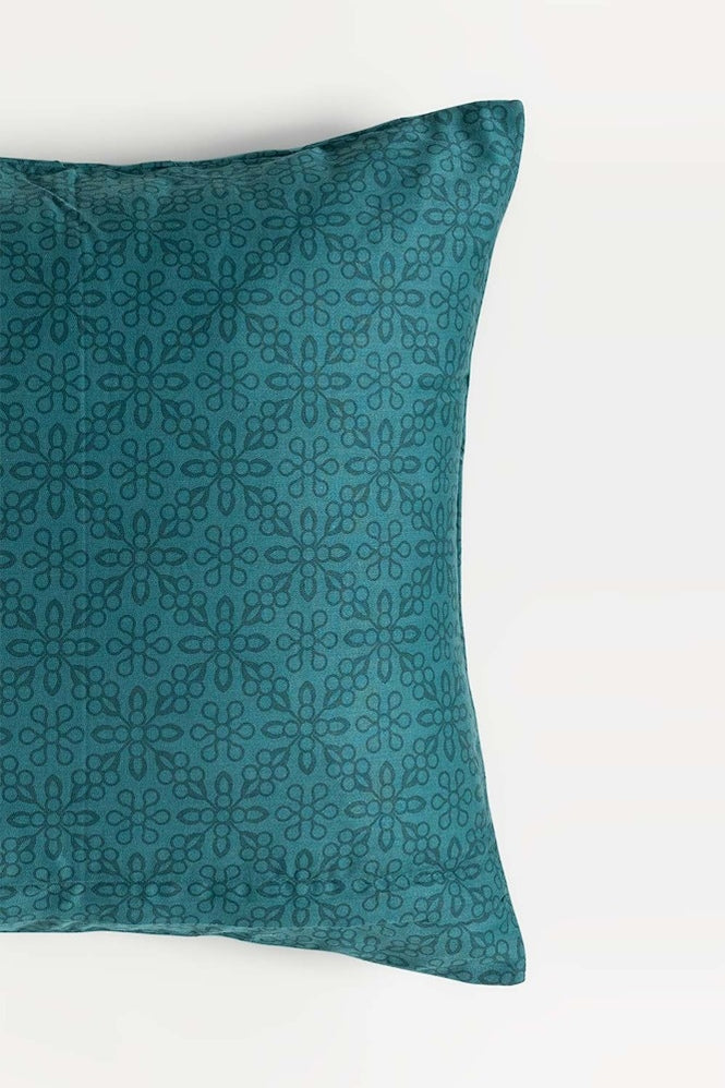 Vivid Green T-200 Euro Sham Cushion Cover
