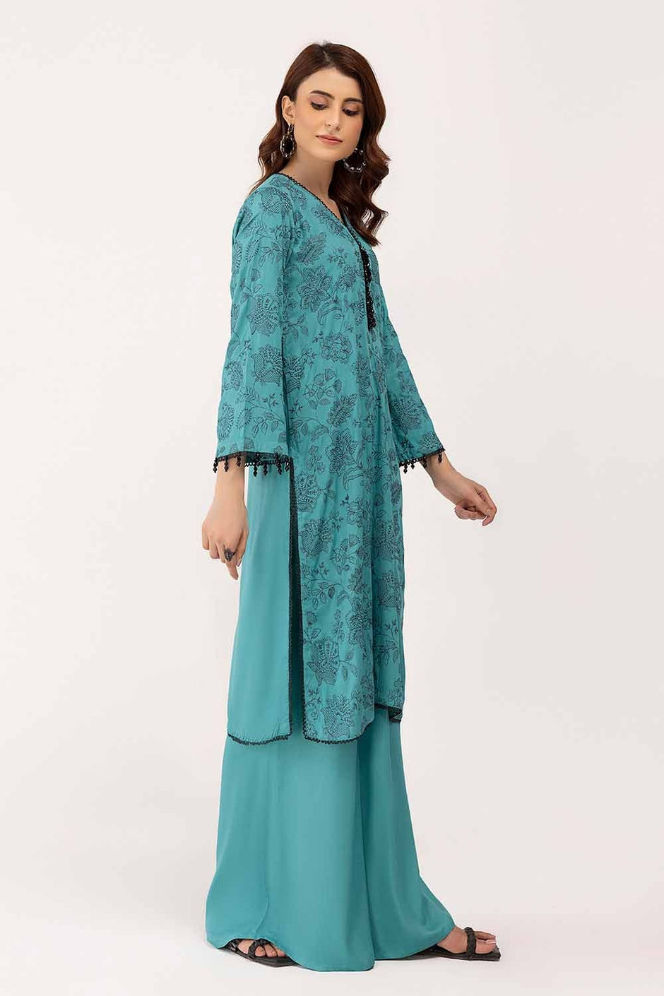 2 Piece Unstitched Embroidered Cotail Suit