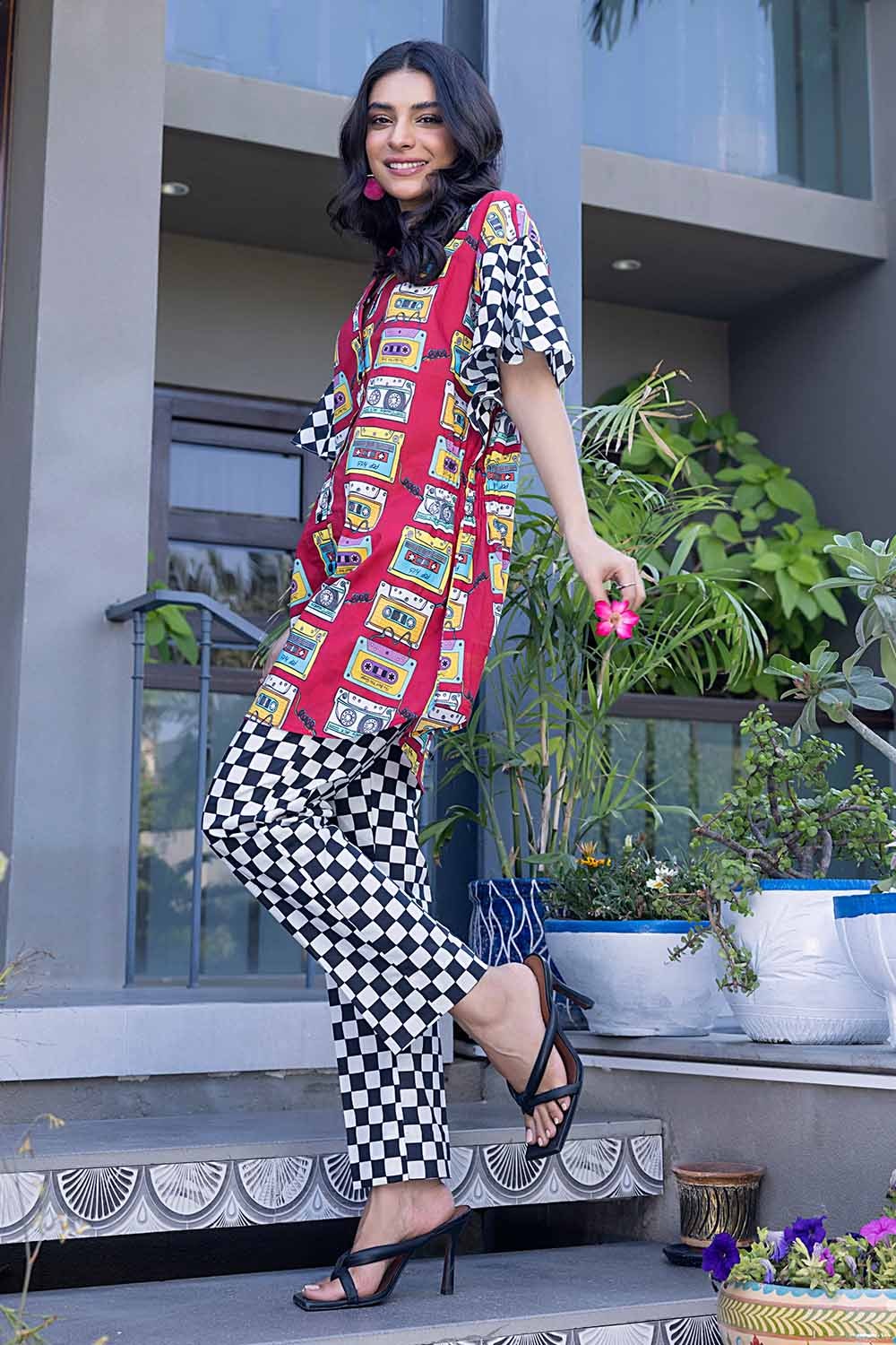 2 Piece Printed Lawn Unstitched Suit  TL-32066