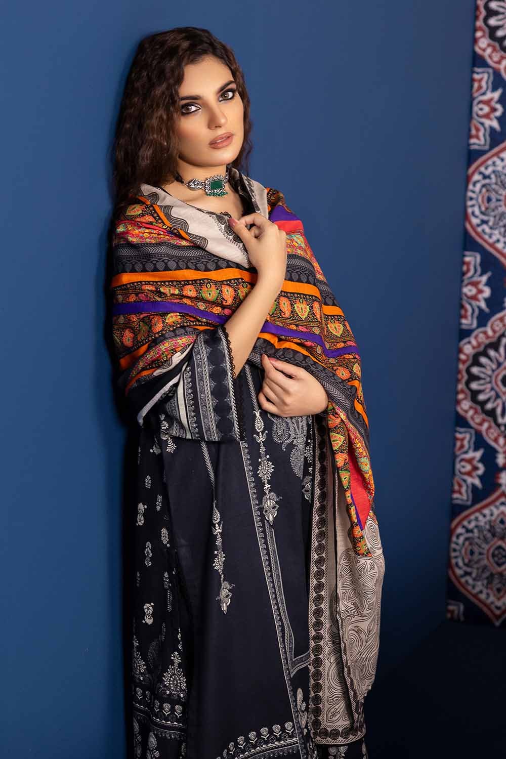 3 Piece Khaddar Printed Unstitched Suit
