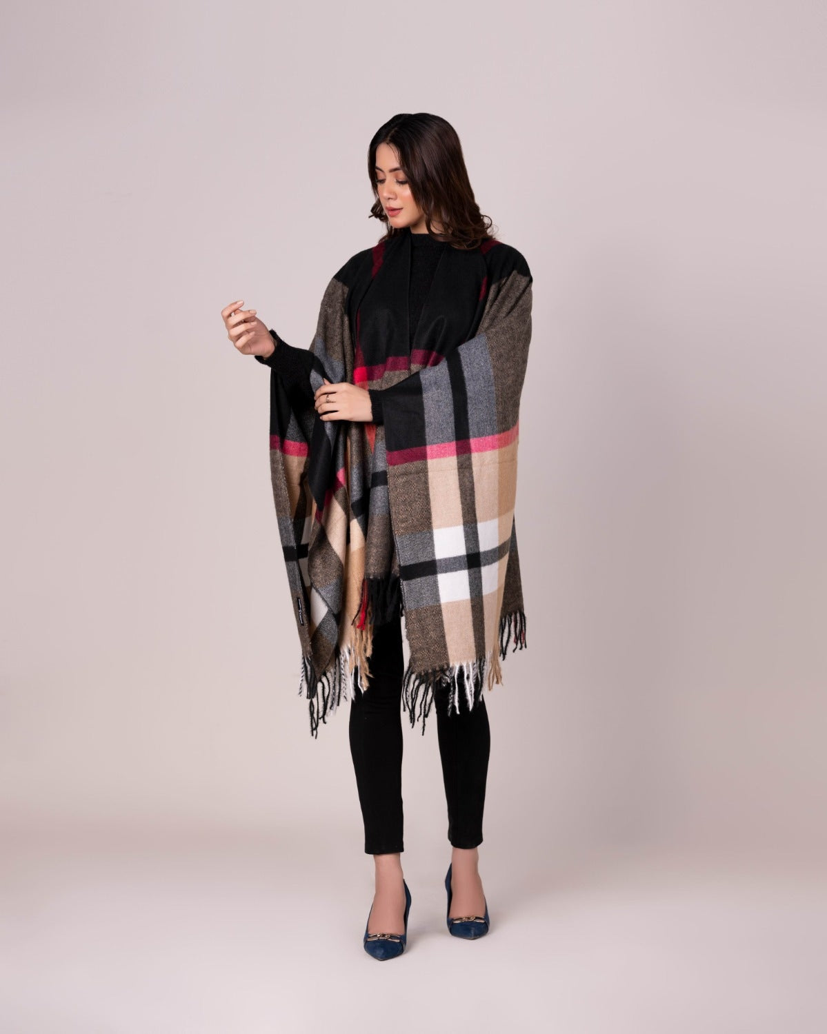 Cap Shawl WG-SH-W22-096