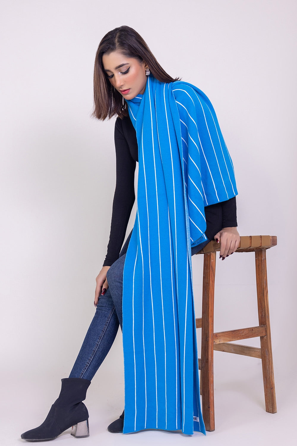 Striped Jacquard Shawl WG-SH-W22-125 A