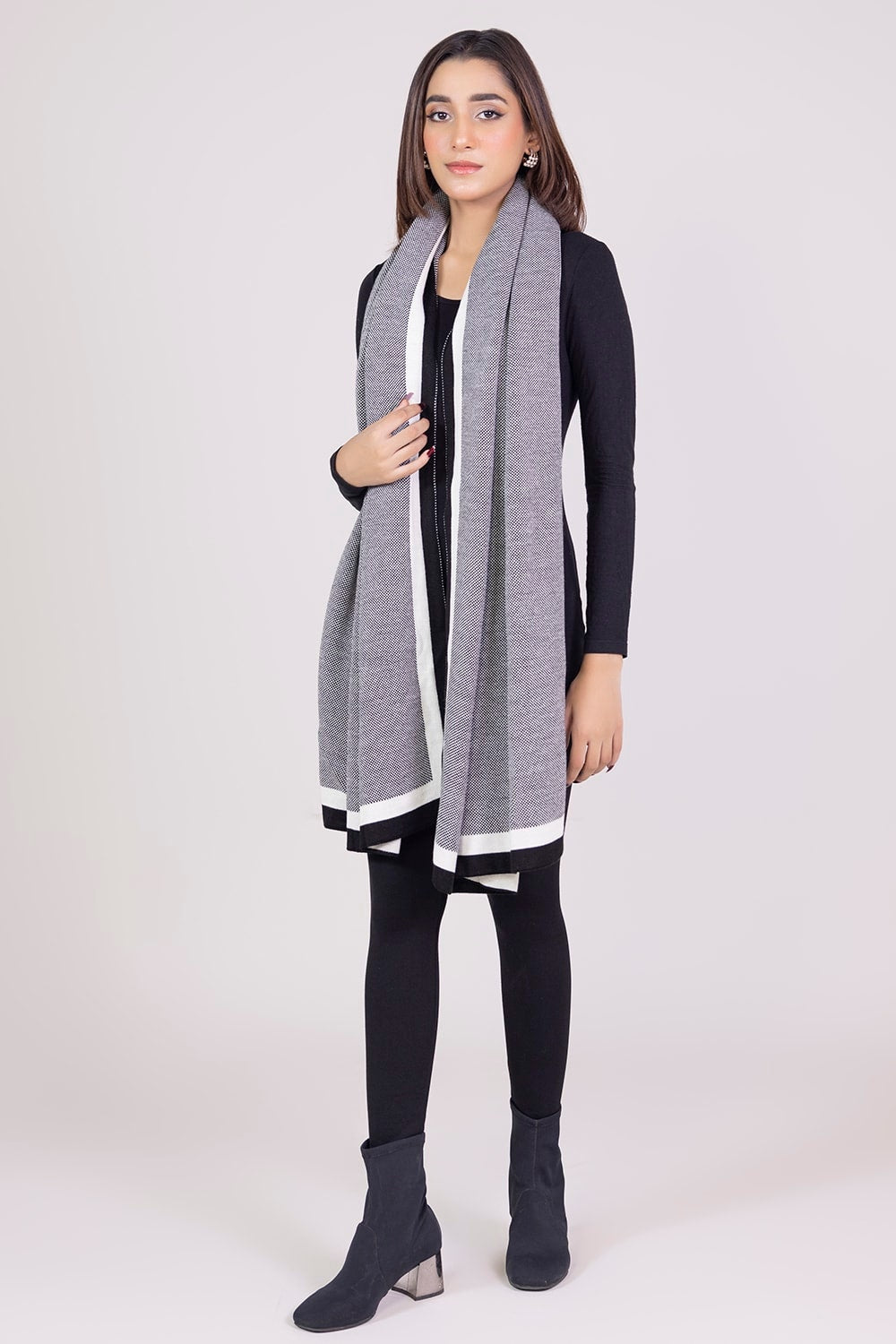 Waffle Shawl WG-SH-W22-127