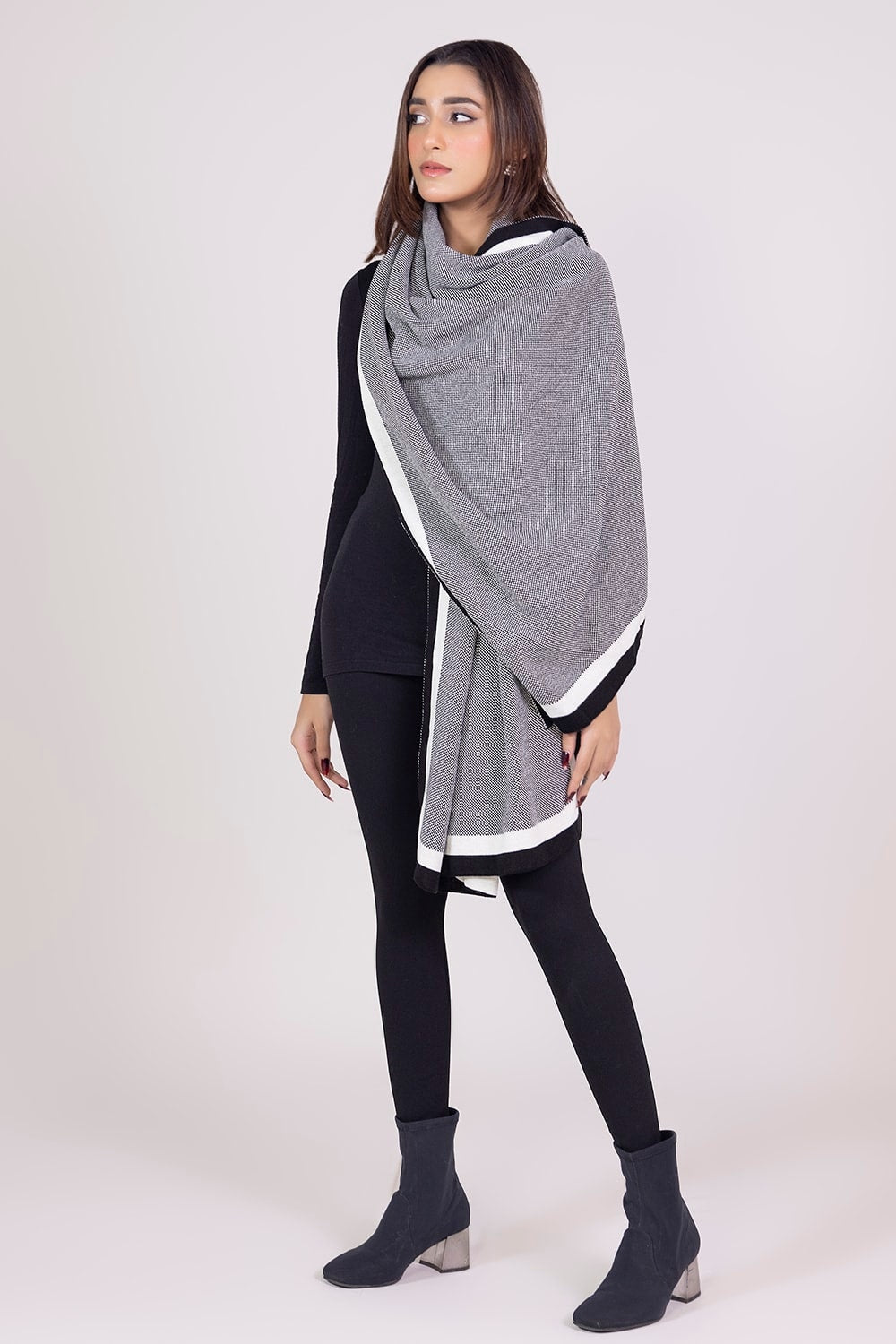 Waffle Shawl WG-SH-W22-127