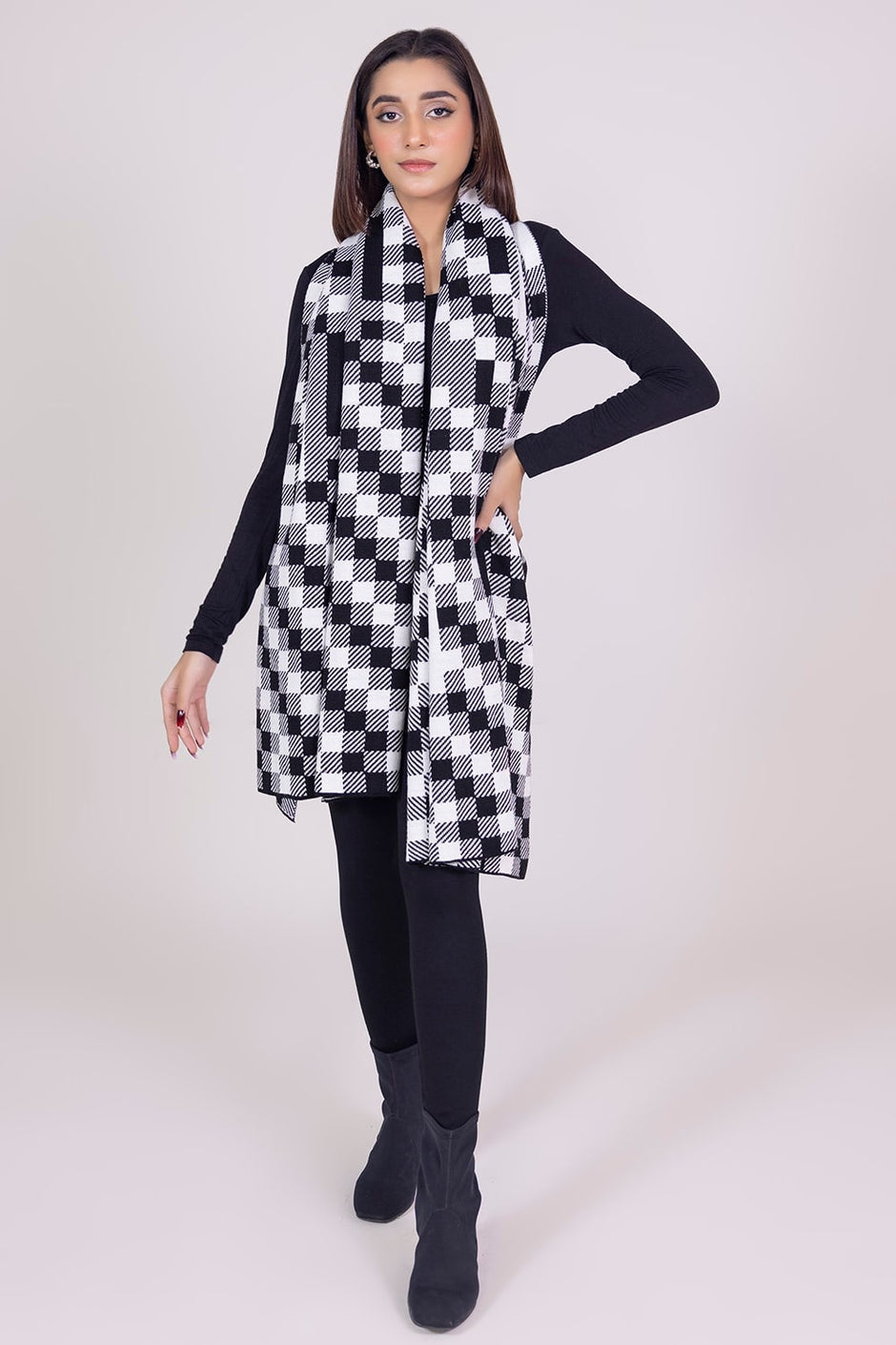 Checkered Knitted Shawl