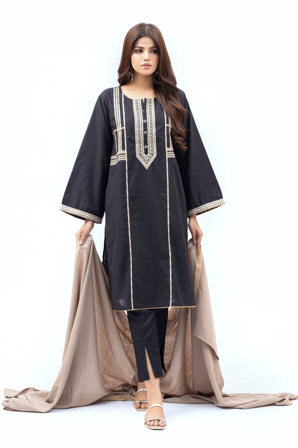 Khaddar Embroidered Shirt And Acrylic Shawl WGK-KDW-DE-2019