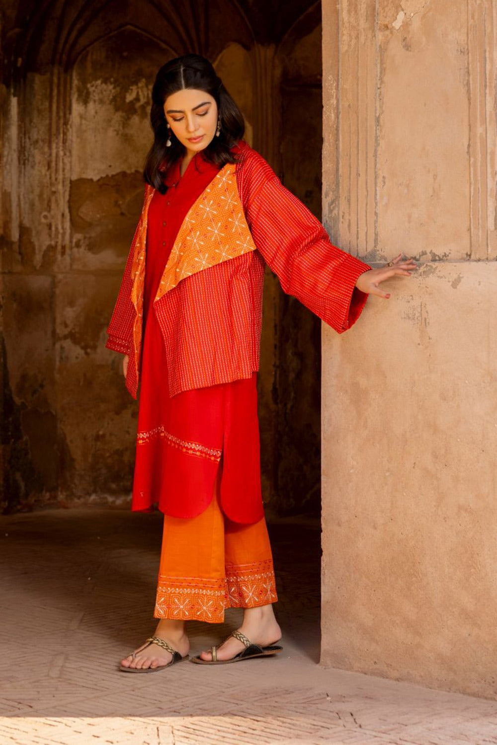 Khaddar Embroidered Crop Jacket WGK-KDW-DE-3006