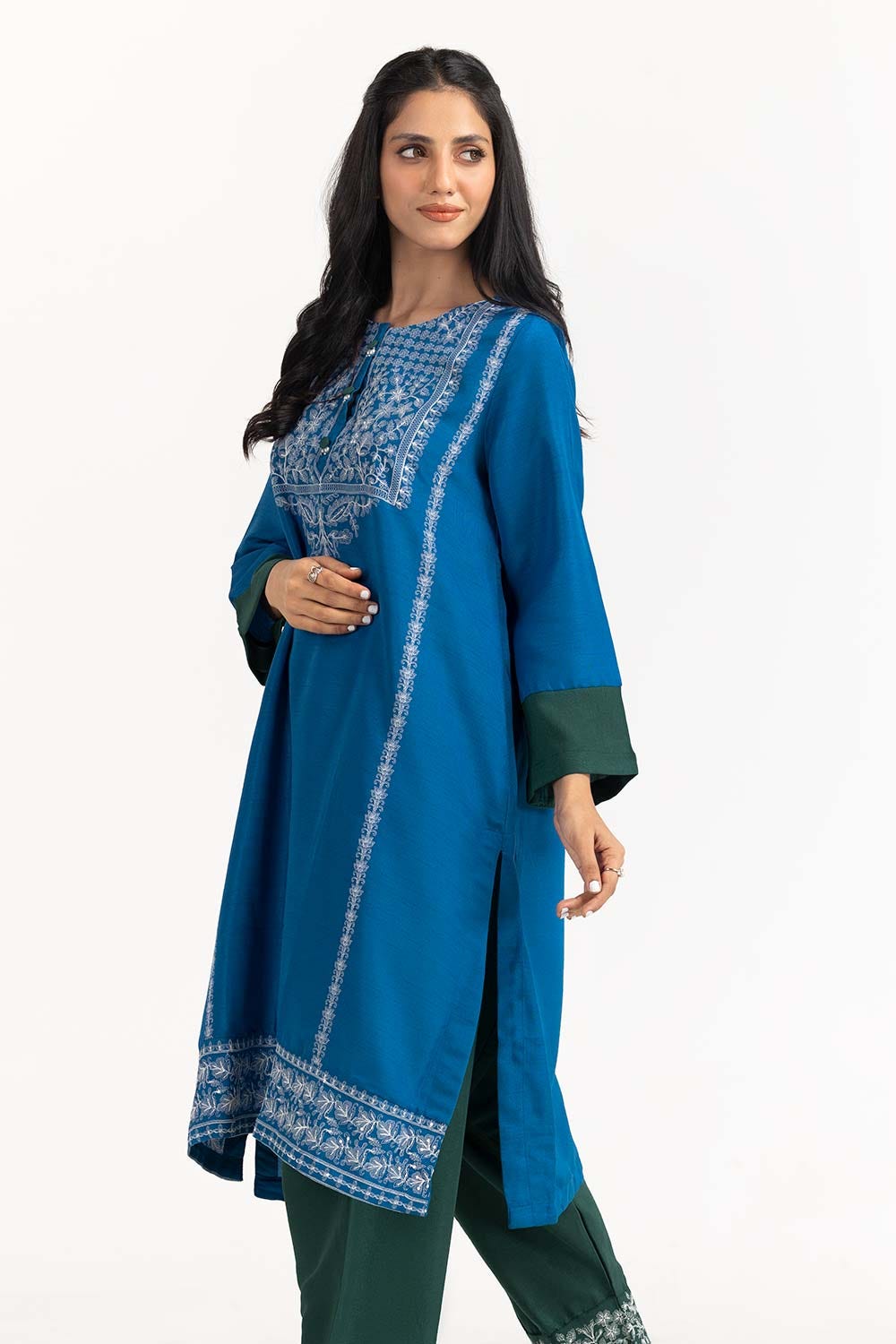 Zartaar raw-silk Embroidered Shirt And Trouser WGK-RSS-DE-2082