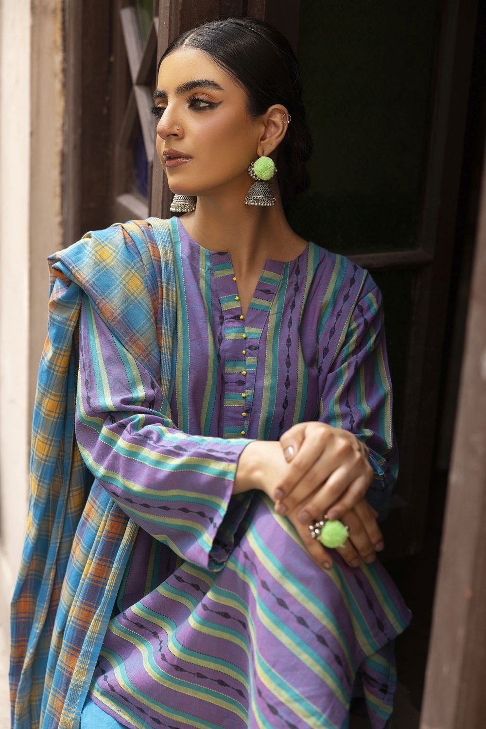 Jacquard Shirt And Dyed Trouser With Jacquard Dupatta WGK-YDS-DY-2559