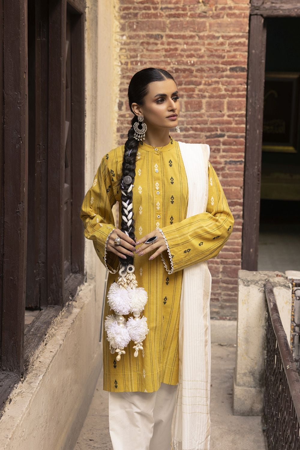 Jacquard Shirt And Dyed Trouser With Jacquard Dupatta WGK-YDS-DY-2563