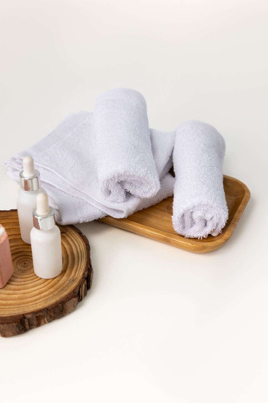 White 4 Pcs Combed Face Towel Set