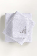 White 3 Pcs Combed Embroidered Towel Set