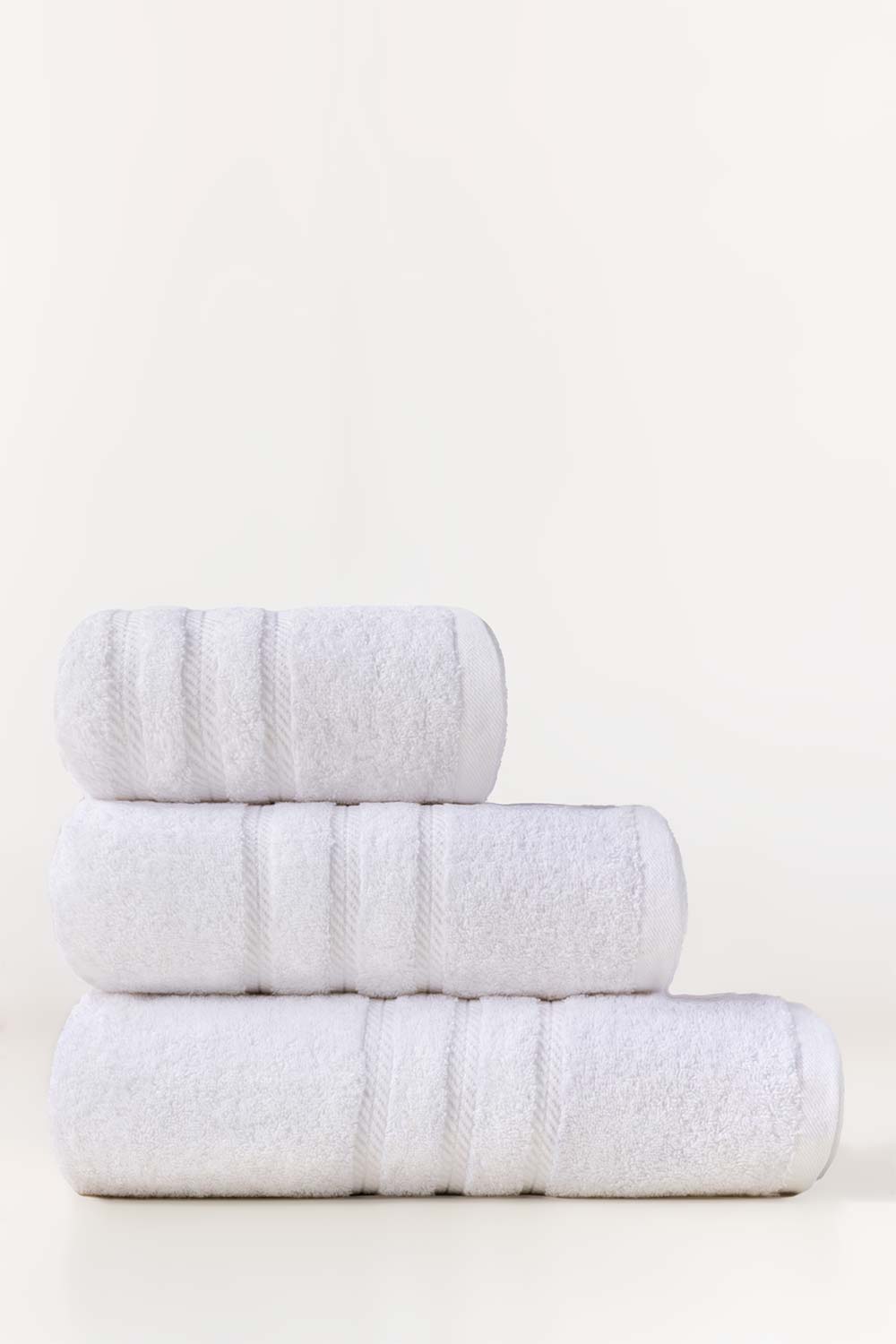 AW24 White Combed Towel Viscose