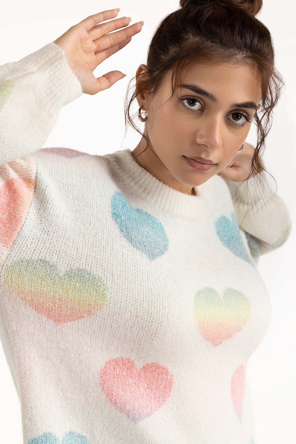 White Heart Knit Sweater 224-211-041