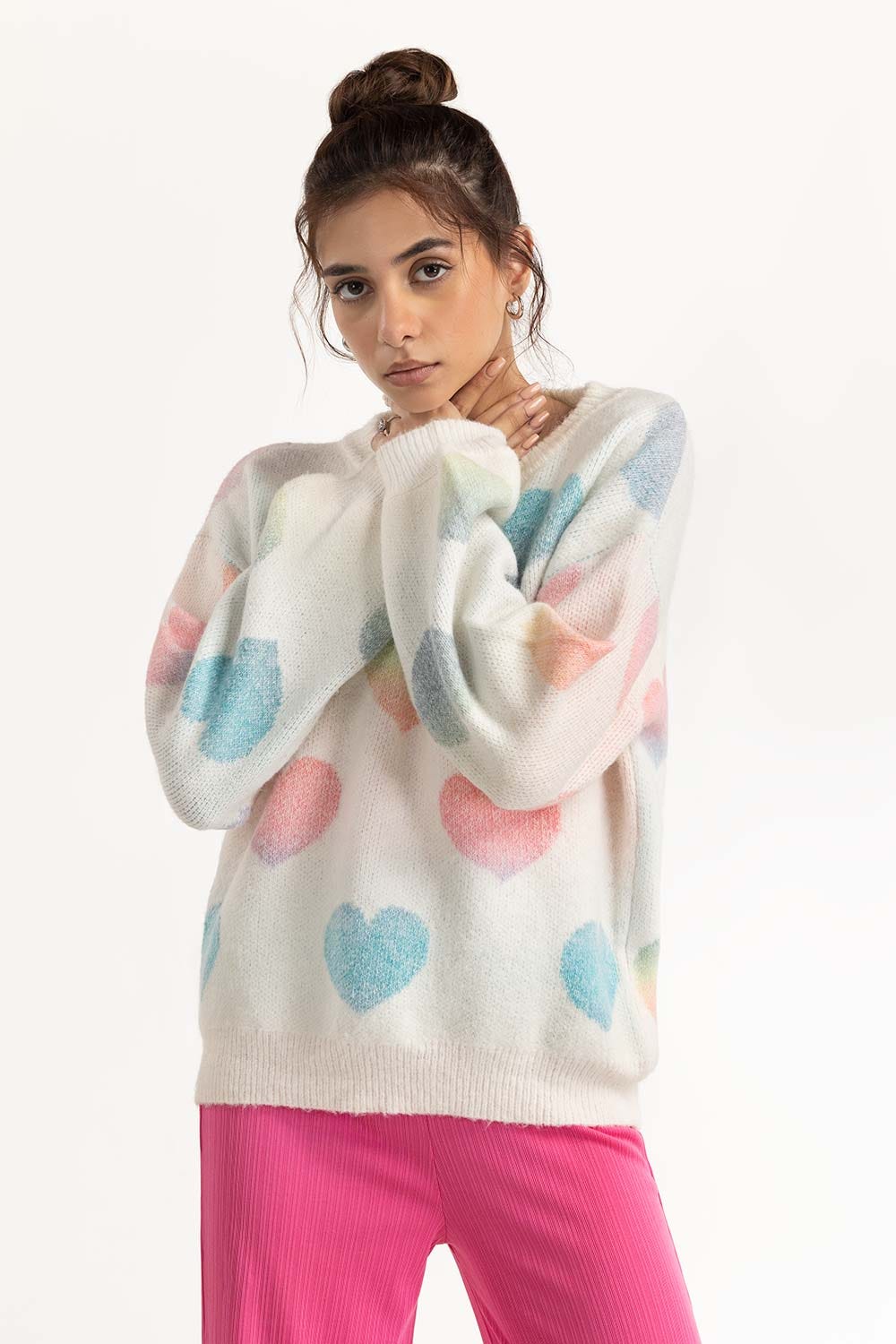 White Heart Knit Sweater 224-211-041