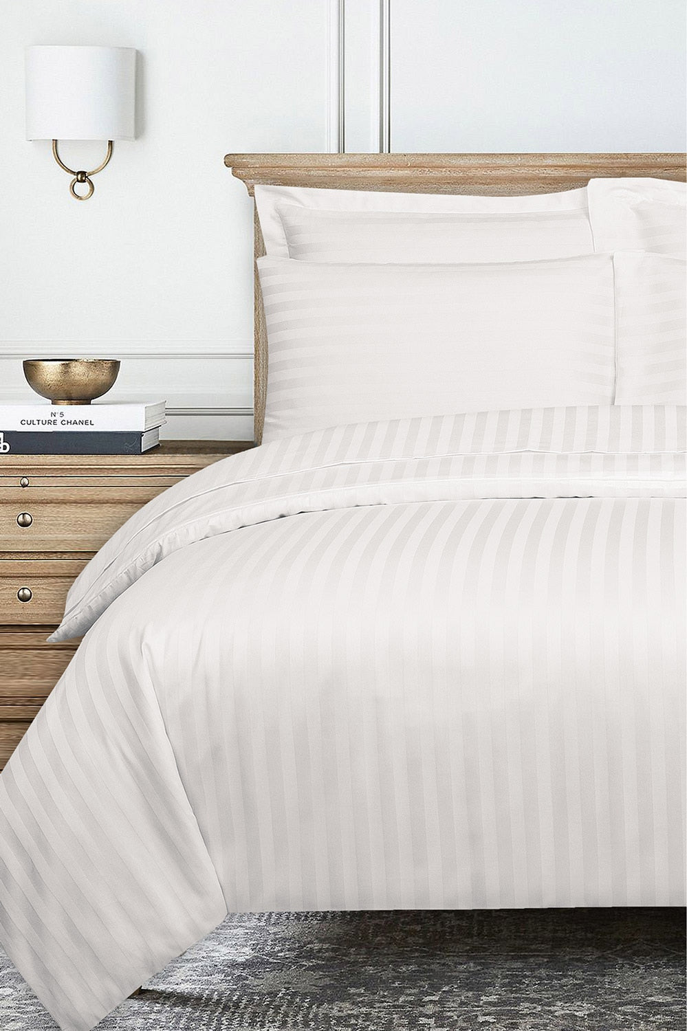 White Stripe Satin T-250 Quilt Cover Set 24