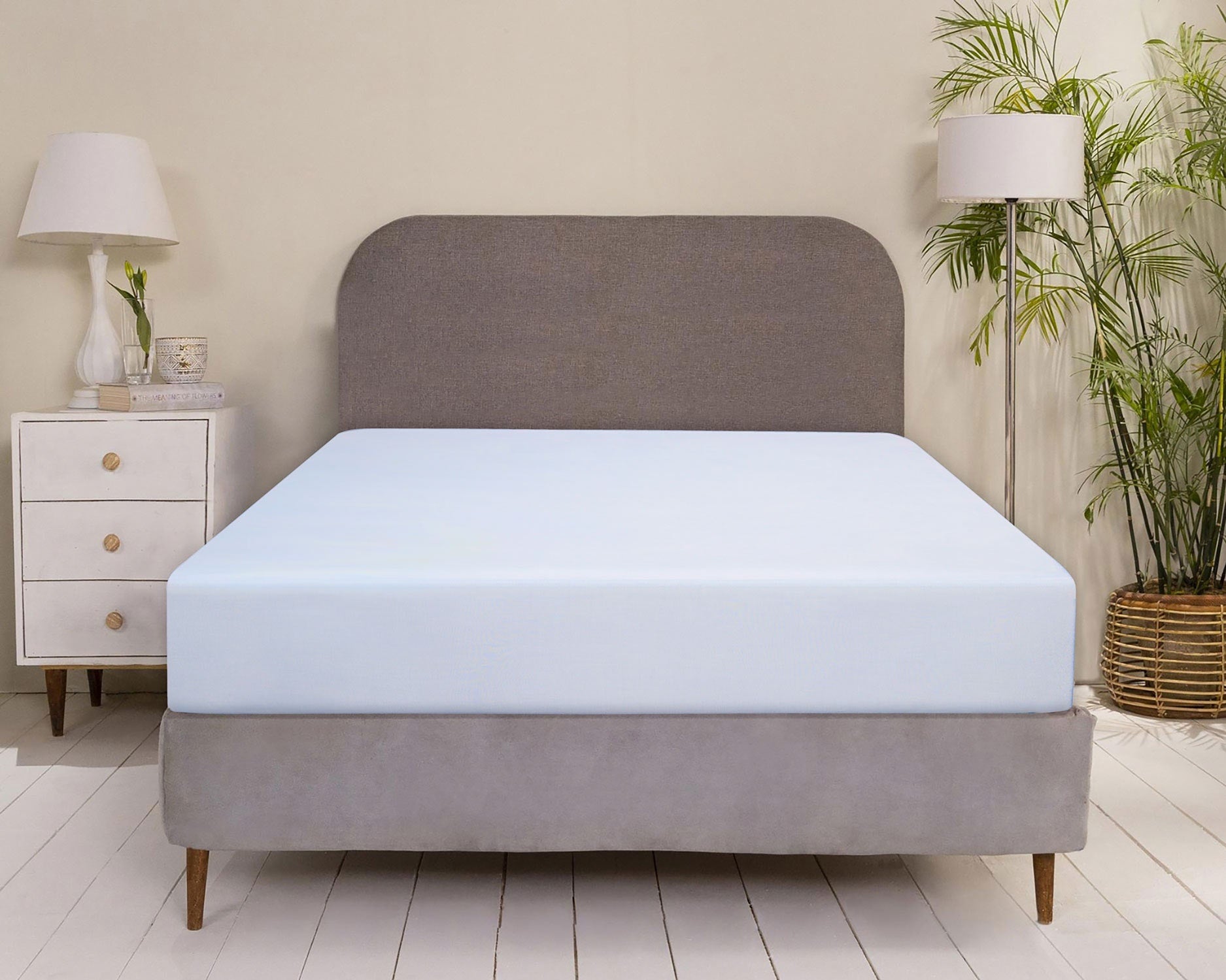 White Water Repellent Jersey Fitted Sheet
