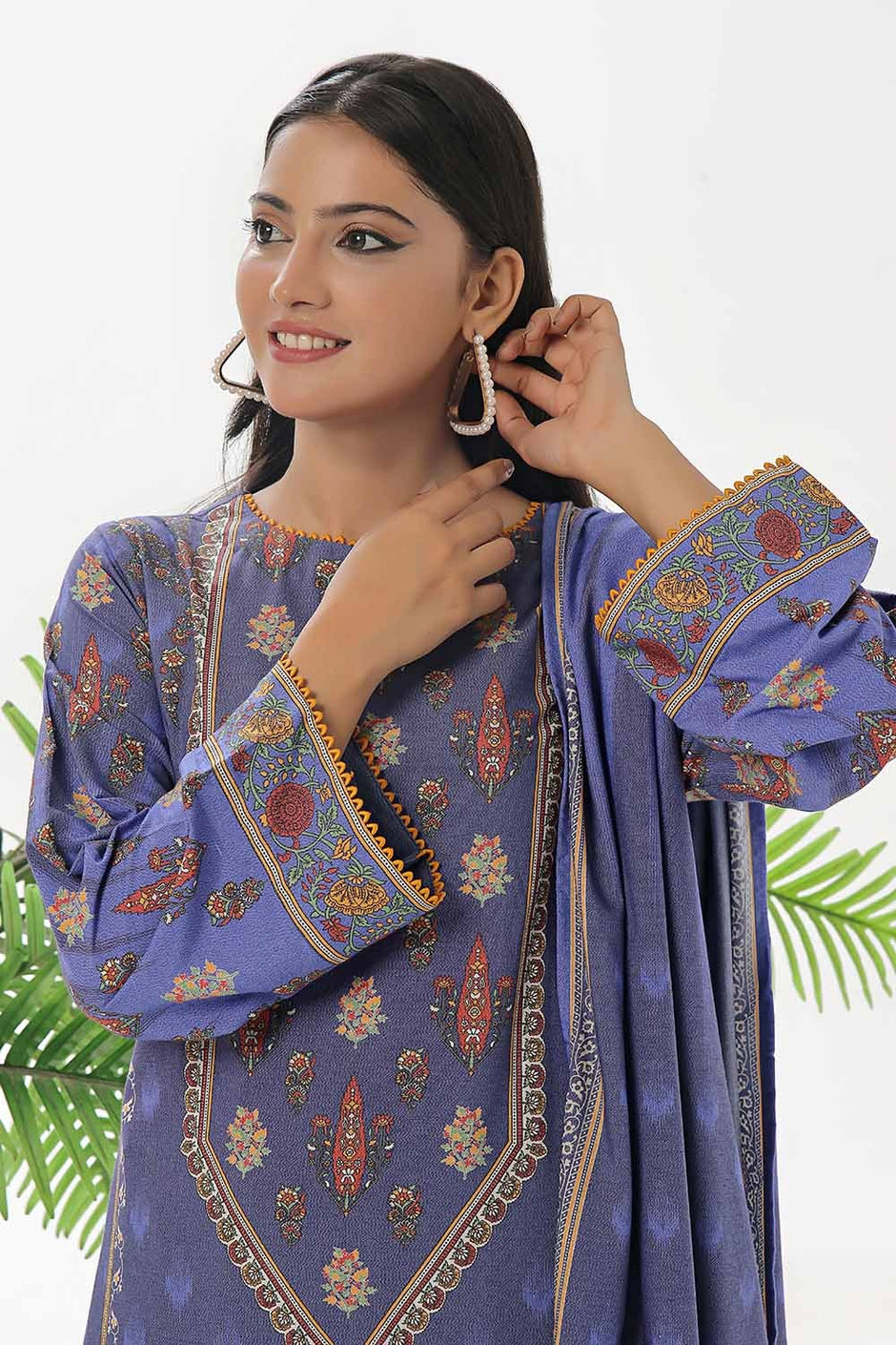 3 Piece Unstitched Printed Dhanak Suit