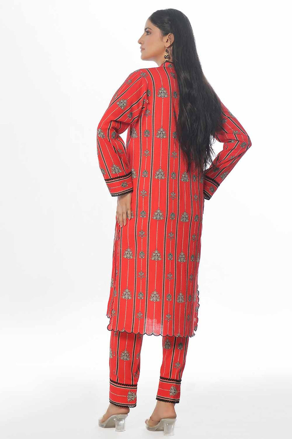 2 Piece Unstitched Printed Khaddar Suit