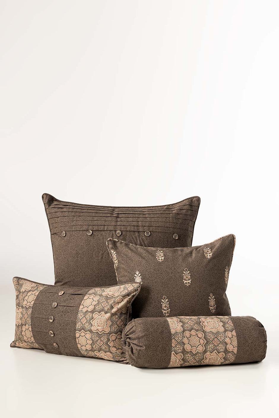 Wood Folk T-150 Euro Sham Cushion Cover