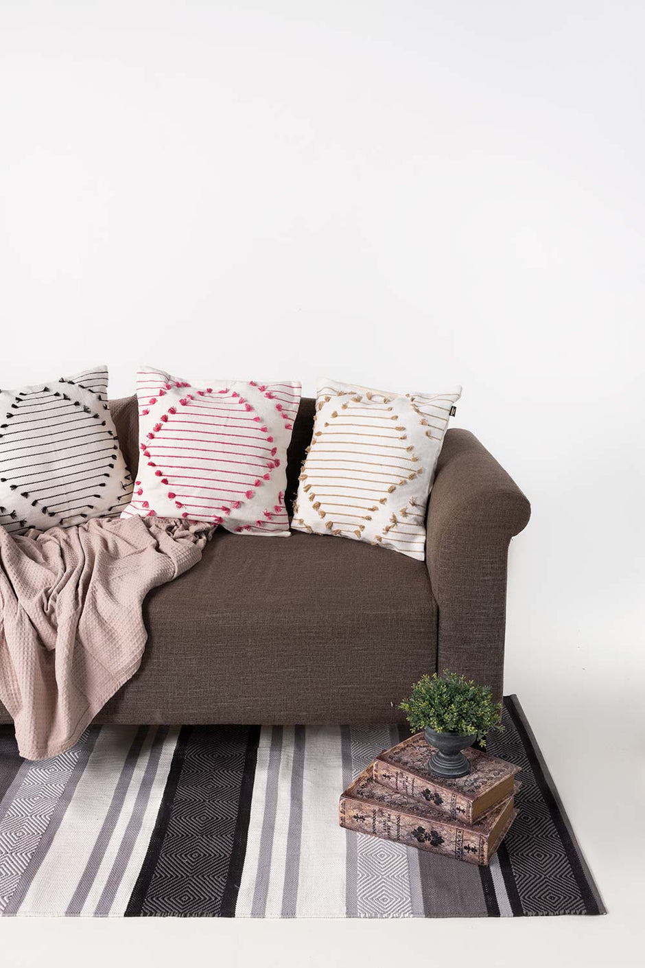 Woven-002 Cushion Cover