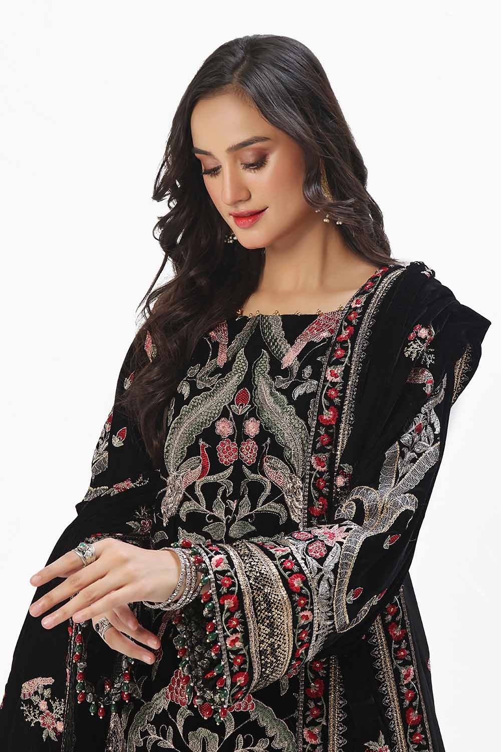 3 Piece Unstitched Embroidered Velvet Suit with Embroidered Velvet Dupatta WV-42002