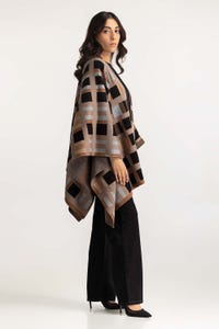 Cape Shawl WM-SWT-WS24-104